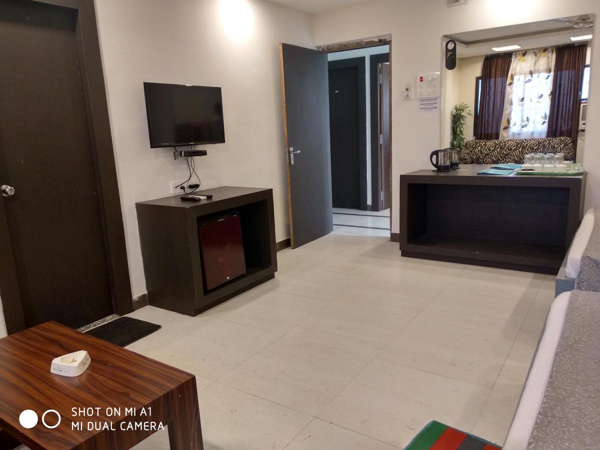 Hotel Rajkamal Deoghar Exterior photo